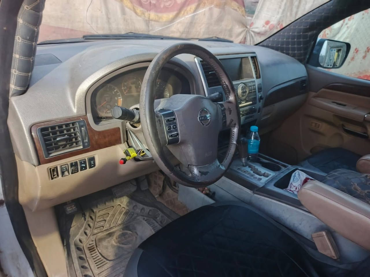 سياره نسيان رماده البيع مديل 2011 وارد أمريكي سياره جاهزه من كلشي تخم تاير جديد َيل كب  حداديه جديده كهربائيات كلها شغاله من طول الطول محرك وكير خير من الله رقم صدامي عندي مستمسكات راعيها كلهن بس رقمه راح مني ابيع بدون راعي السعر ب75 وبيها مجال وذه اكو مراوس اروس مكاني البصره القرنه رقمي *********** شراي يتصل سياره بيها صبغ ومعجون بل صفحه
