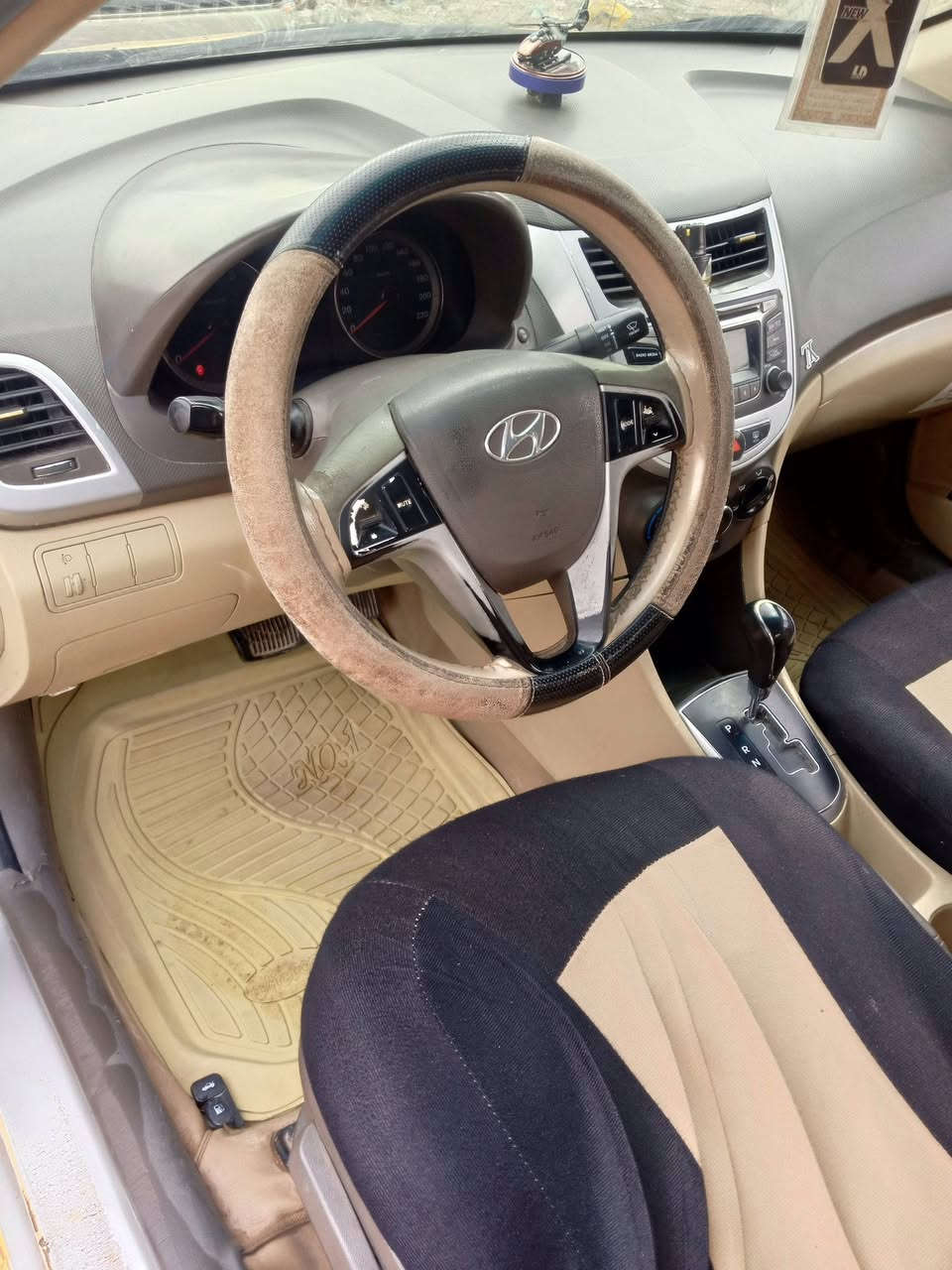 السلام عليكم للبيع اكسنت موديل 2015 كير محرك كهربائيات كلهه شرط الفحص رقم بغداد  تحويل ثاني يوم مكان تكريت حولي الزهور السعر 72  ***********
