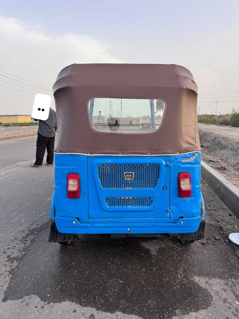 يالله عيد مبارك ان شاءلله 
السلام عليكم تكتك للبيع 2021 رقم بصره شهر ال11 تكتك كفاله عامه من المحل للبيت ماطالعه ضفيره كهربائيات كله شغاله صلايب تخم تاير جديد جادر جديد جاهزه للشارع المحرك شرط الفحص شرط مامفتوح  رقم وسنويه نكليزي تحويل ثاني يوم السعر 7و300وبيه مجال رقمي‏ 
 ‪***********‬‏  تكتك خير من الله
