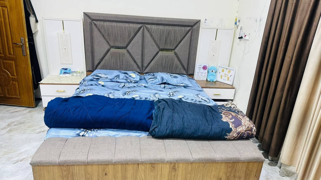 السلام عليكم غرفه نوم 8قطع الغرفه جديده
للستفسار الاتصال على الرقم 
***********

