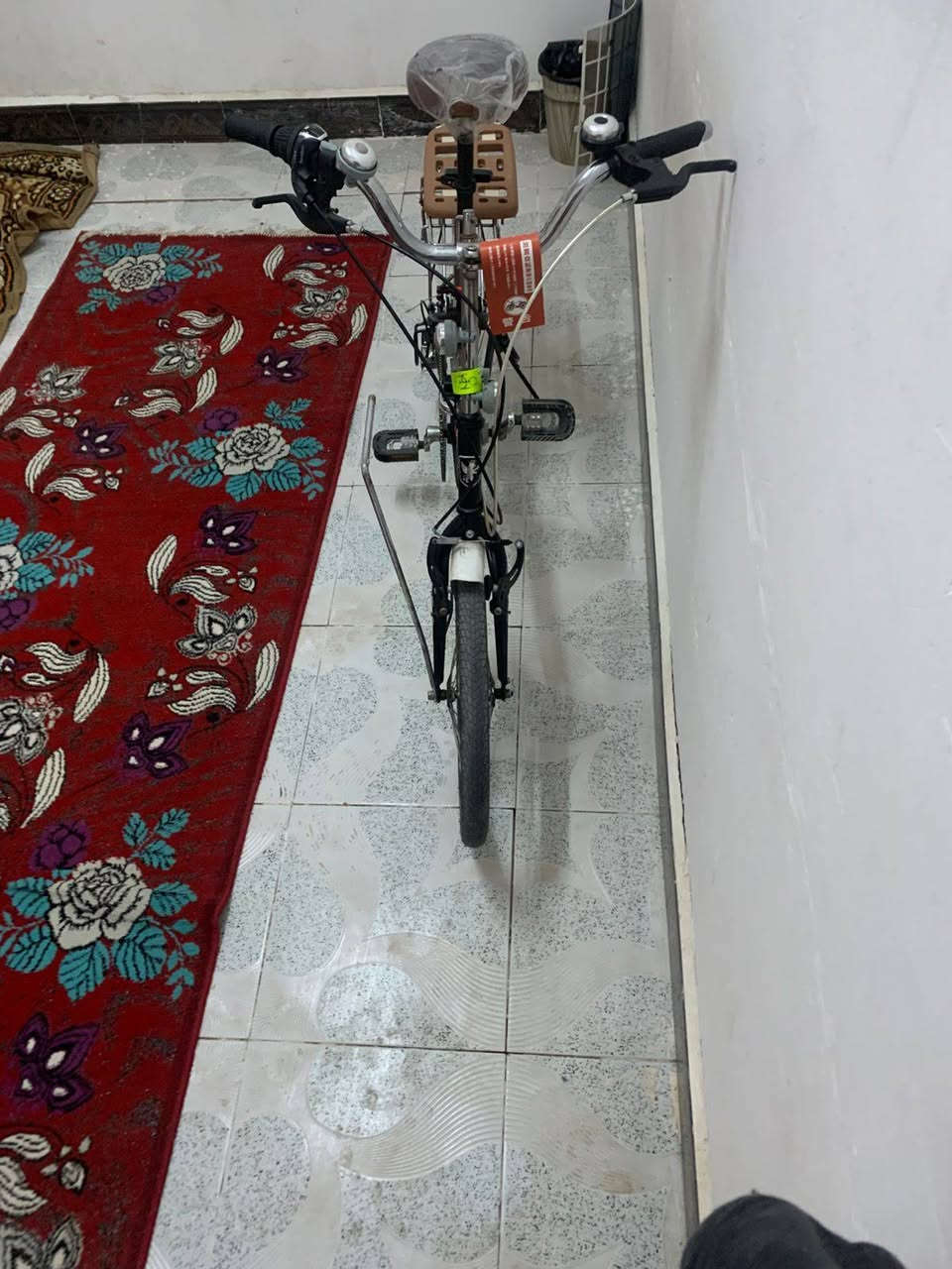 سلام عليكم
بايسكل للبيع طباكي اصلي مديل 2018 بايسكل توني منزله من الحاويه رايده ب80بي مجال قليل وياء غراض 
كاسحه
حبل دركه فسفوريات كصب جروصه 4 باجات 2 قفل ابو رقم  مرايات 2 مصاطر 3 مكاني سماوه الحكم قفله 75بايسكل جديد ونضيف نضافه 95/100


**إذا كنت صاحب هذا الإعلان وتريد حذفه لأي سبب، رجاءا أرسل رسالة إلى الدعم الفني**