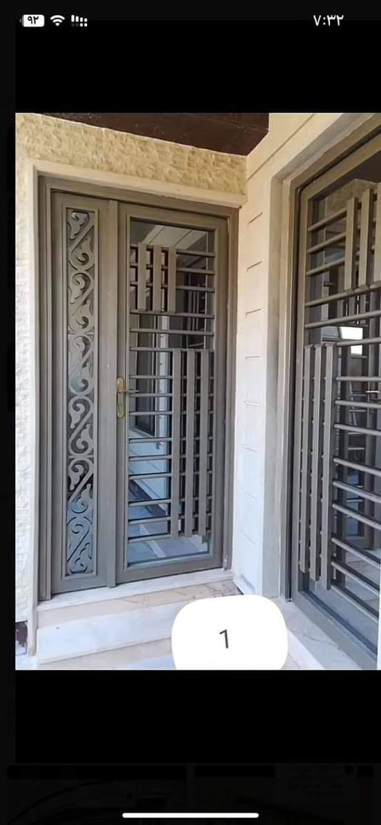 معمل حدادة ابوآدم لعمل كافة الابواب التركيه والعراقية حسب الطلب والذوق الرفيع  والسقائف الخشابي والكي سبان والمحجرات الحديد والالمنيوم وكذالك للسندويش بنل عازل حراري وكل ما يتعلق بأعمال الحدادة 
للاستفسار الاتصال على الرقم ***********او ع واتس آب العنوان تكريت الحي الصناعي
