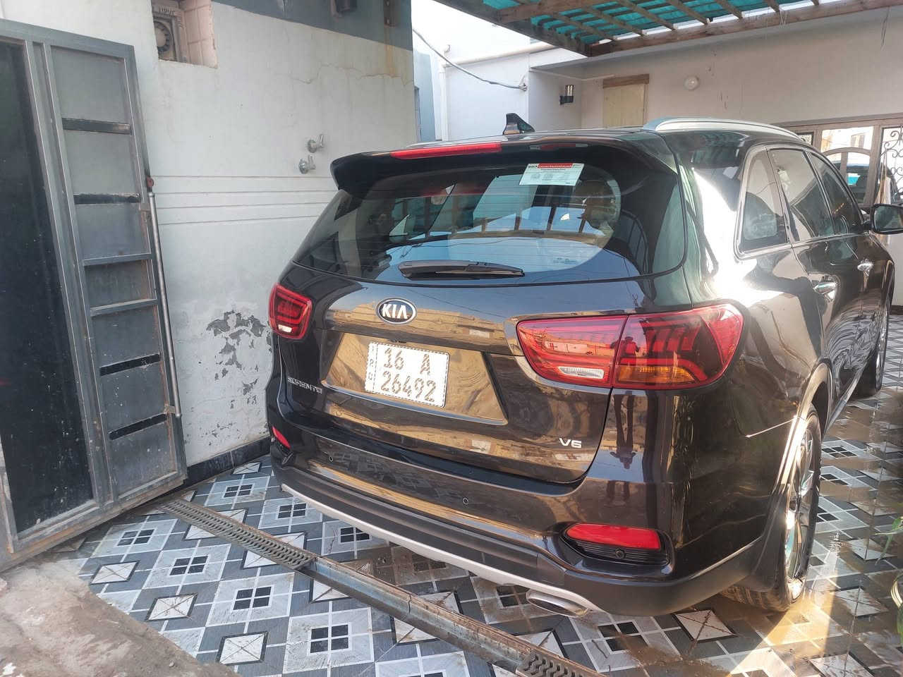 سورنتو للبيع موديل 2020 خليجي

فول مواصفات ما عدا البانوراما

محرك 3500 / 6 سلندر كفالة 

كير 8 نمر كفالة

لون بني جوزي 

بيها بارد بالبنيد عرض 4 اصابع وطول شبر 

وحالوب قليل 

مكاني بالديوانية

رقم قادسية بسمي شرط التحويل 

السعر 235 مع مجال بسيط 

 موبايل واتساب ***********
