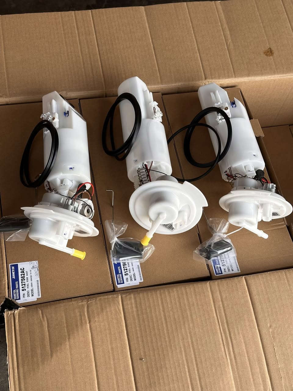 تحياتنا الى الزبائن الكرام
يتوفر لدينا ادوات دوج كرفان👍
🛑يتوفر لدينا طوافات بانزين 🛑
🛑دوج كرفان (2001-2007)+ حديث😍
🛑(جملة - مفرد)
🚛يوجد لدينا توصيل لجميع المحافضات🚛
للطلب المراسله على الوتساب👇🏻
***********
