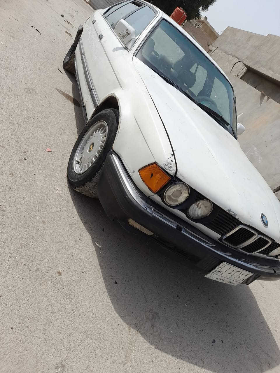 السلام عليكم للبيع او مراوس بي ام ٧٣٠ كير عادي كير ومكينه خير من الله شرط التحويل يرادلها نقوصات بسيطه 
السعر ٢٥ وبيها مجال مكاني المدائن قرب بسمايه


**إذا كنت صاحب هذا الإعلان وتريد حذفه لأي سبب، رجاءا أرسل رسالة إلى الدعم الفني**