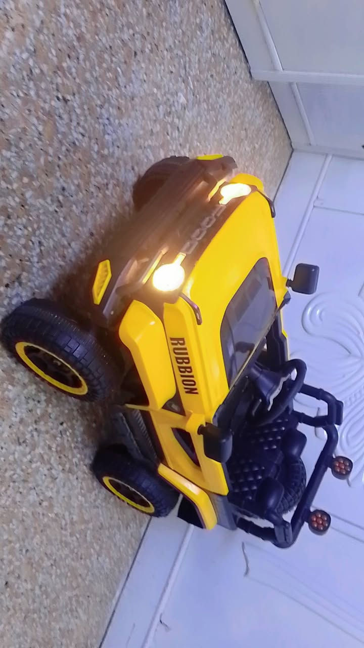 السلام عليكم كننتور للبيع سعر 225 وبي محال 6 ابواب صبغ حراري 
وميز تواليت سعر 75 وبي مجال 
وسيارة اطفال تكفي لحد عمر8 سنوات استعمال شهر تشتغل تحكم ريمونت وسياقة السعر180 وبيهامجالبسيط
  الشراي فقط الاتصال هذا الرقم وبي واتساب 
*********** 
مكاني بغداد
