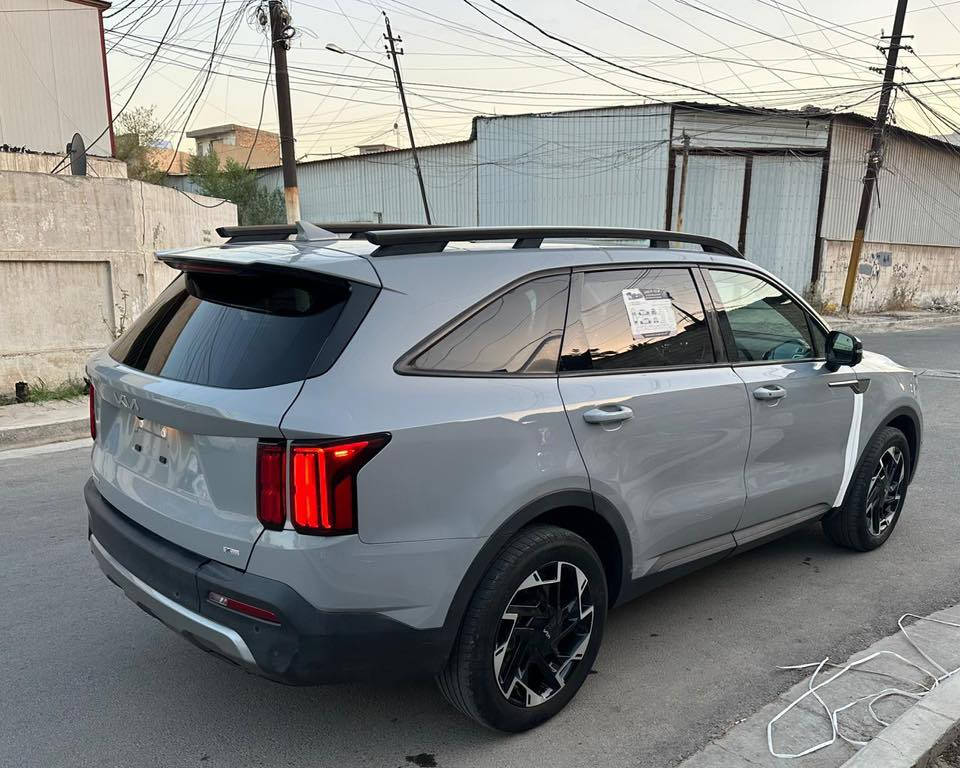 سورنتو 2023 فول مواصفات وارد امريكي ضربته بجم موجود صور الحادث لون سمنتي داخل مشمشي سياره تصليح مال جناي الله شاهد سياره احلى من صور رقم بغداد 

  ***********
