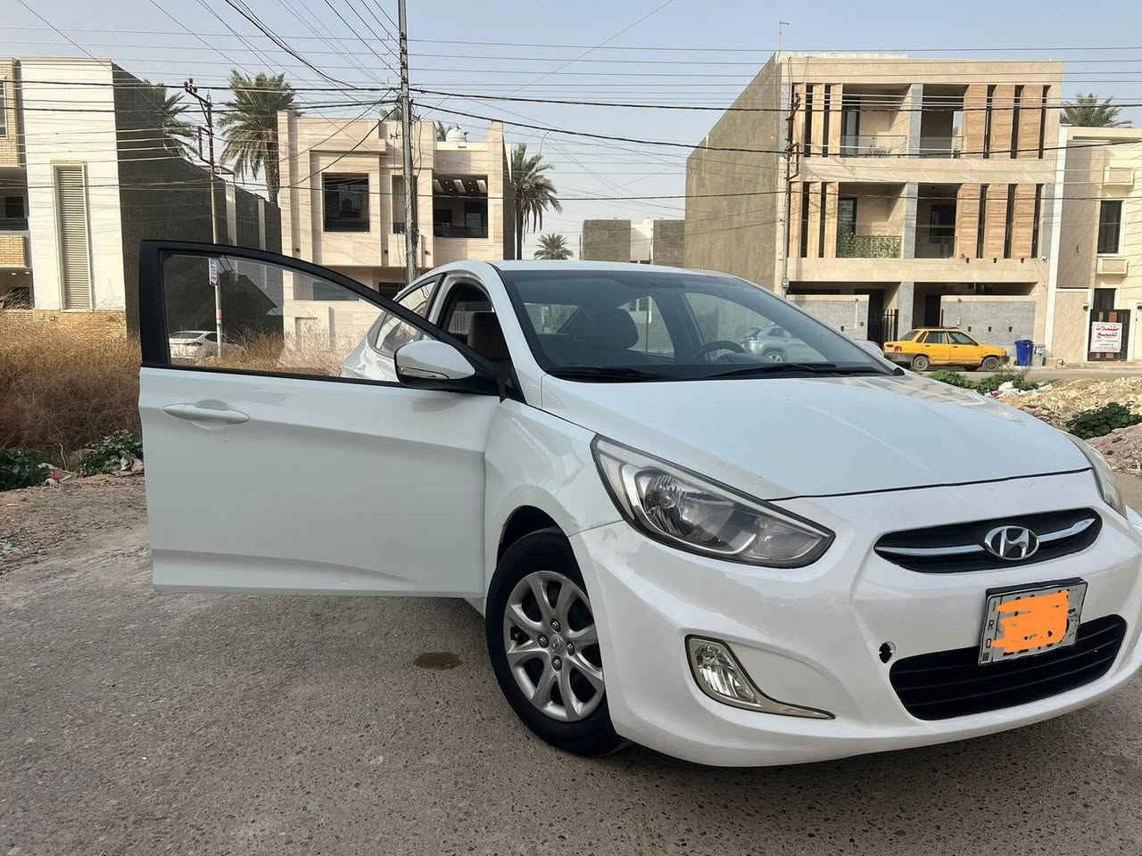 السلام عليكم اكسنت خليجي ٢٠١٦ صبغ فقط بالجاملغ الخلفي
سيارة كاملة من كلشي مابيها اي نقص كاملة من كلشي رقم بغداد انكليزي سنوية الى ٢٠٣٠
السعر 88 وبيه مجال
الرقم ***********
متواجد واتساب
