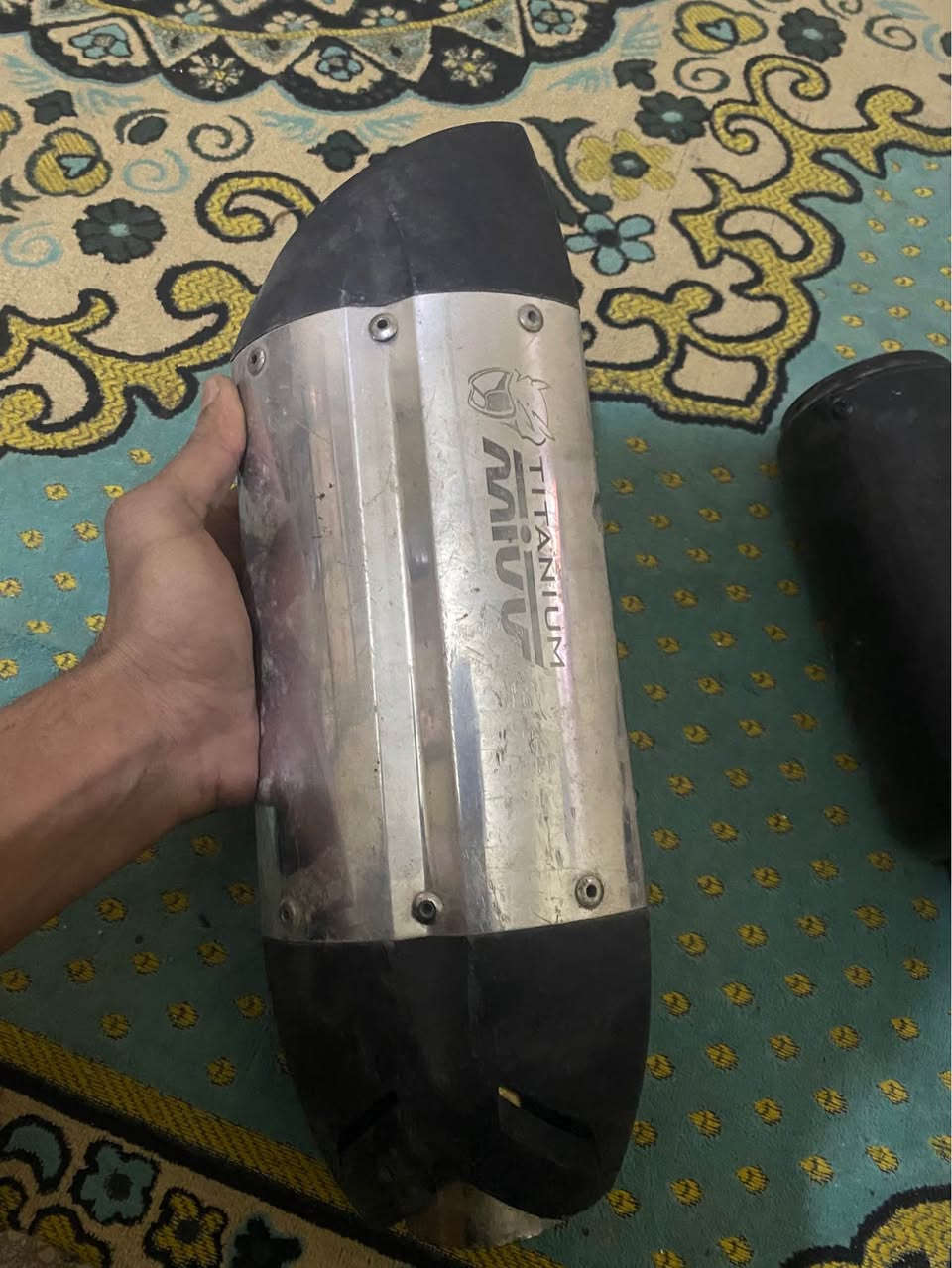 كلمن وسعرا تصل وتدلل *********** Colombo, Sri Lanka
