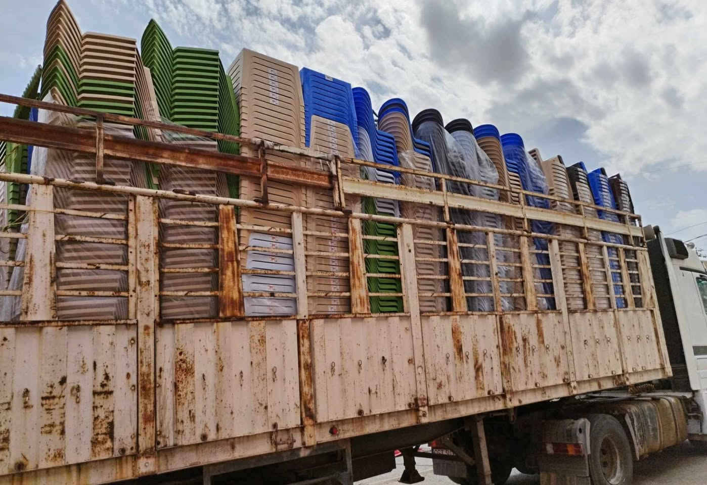 اللهم صل على سيدنا محمد وعلى آله وصحبه وسلم
#عرض_تحطيم_الاسعار
تم الوصول كرسي بلاستك  درجة أولى ستندر نوعيه ممتازه وبعرض خاص 5000 دينار فقط 🔥🔥🔥
جملة_مفرد كميات خير من الله
العنوان الأنبار قضاء عانه شارع الحضره مقابل علوه عنه المركزية
للإستفسار مراسله الصفحه او الاتصال على الرقم ***********
