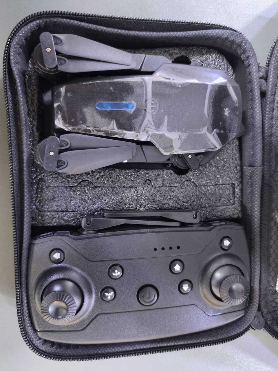 ⭕ للبيع

طائرة درون تدريبة (( جديدة ))
متوفر بيها كاميرا وعده احتياط
متوفر بعدد 2 قطع فقط (ابيض/اسود)

🟩 السعر : 15 الف دينار فقط
للحجز والتواصل على الماسنجر فقط
التوصيل داخل قضاء عفك مجاناً 🚘


**إذا كنت صاحب هذا الإعلان وتريد حذفه لأي سبب، رجاءا أرسل رسالة إلى الدعم الفني**