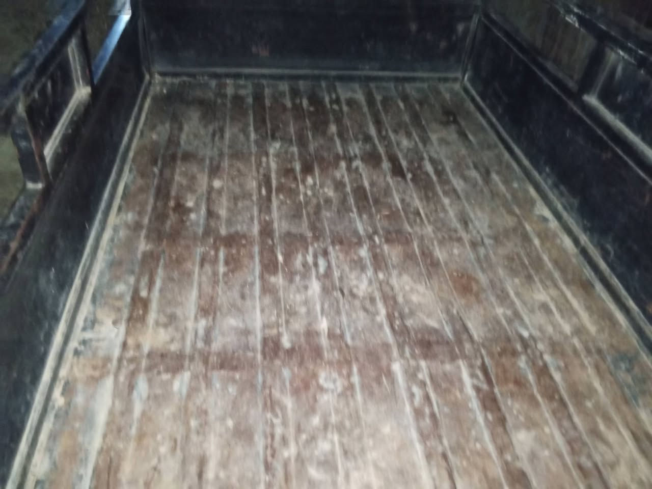 سلام عليكم ستوته لبيع سعر 600 بيه مجال شي قليل شقاله تصال ال ‏‪***********‬‏
