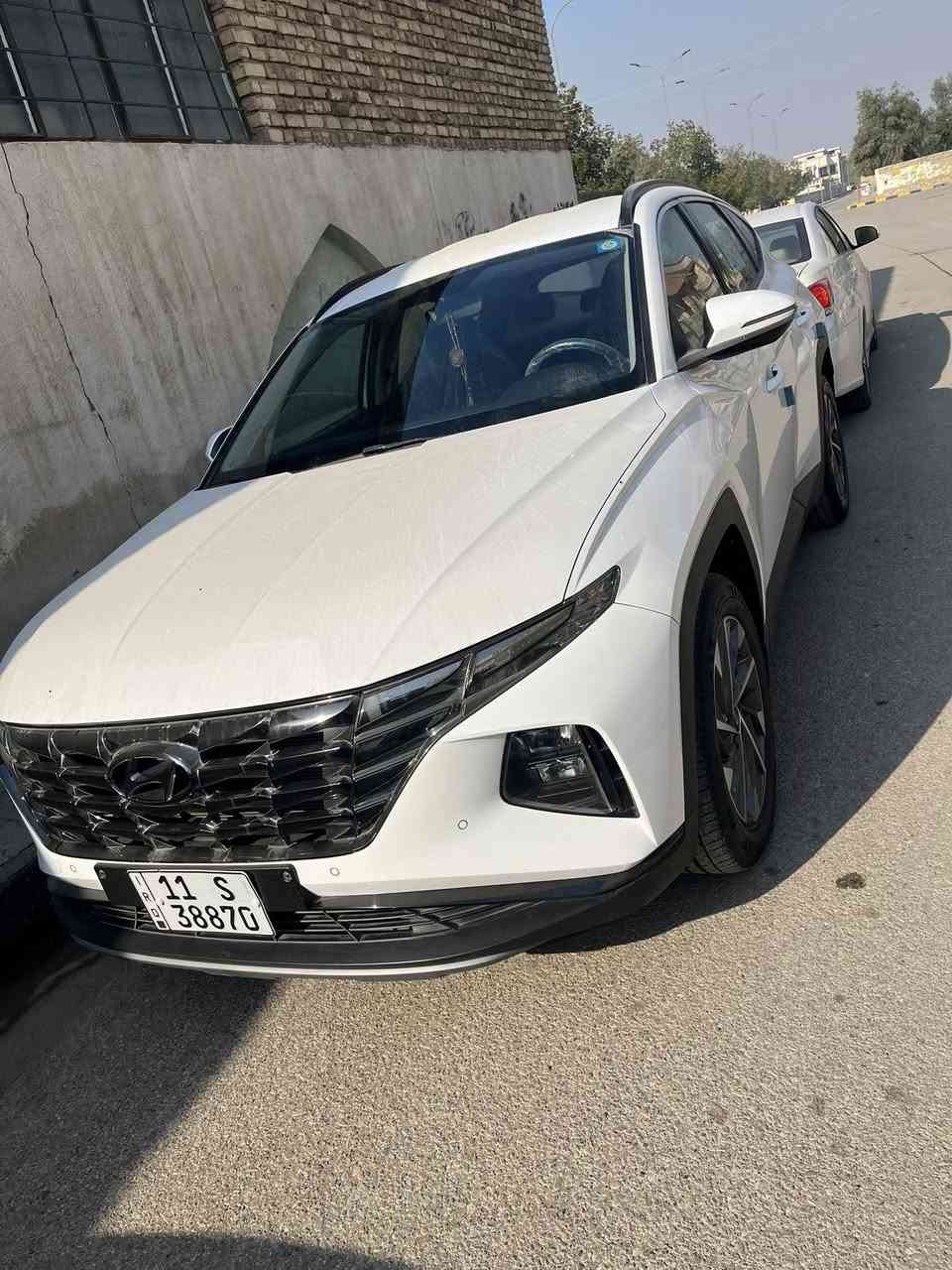 السلام عليكم  توسان 2023 خليجي السياره بعدها ع وضع الشركه كفاله عامه حتى الدعاميات لا شخوط لا بارد لا صبغ من كلشي مكفوله ماشيه 50الف رقم بغداد انكليزي 
مواصفات التوسان معروفه
***********
