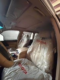 لاندكروزر  سته جئ اكس آر الدعامية الأمامي مبدله والخلفيه بس صبغ بيها ب...