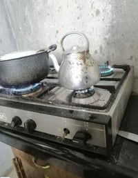 طبخ عشتارمنضدي نضيف سعرها 30الف  مكانه بغداد الدوره 07765447350