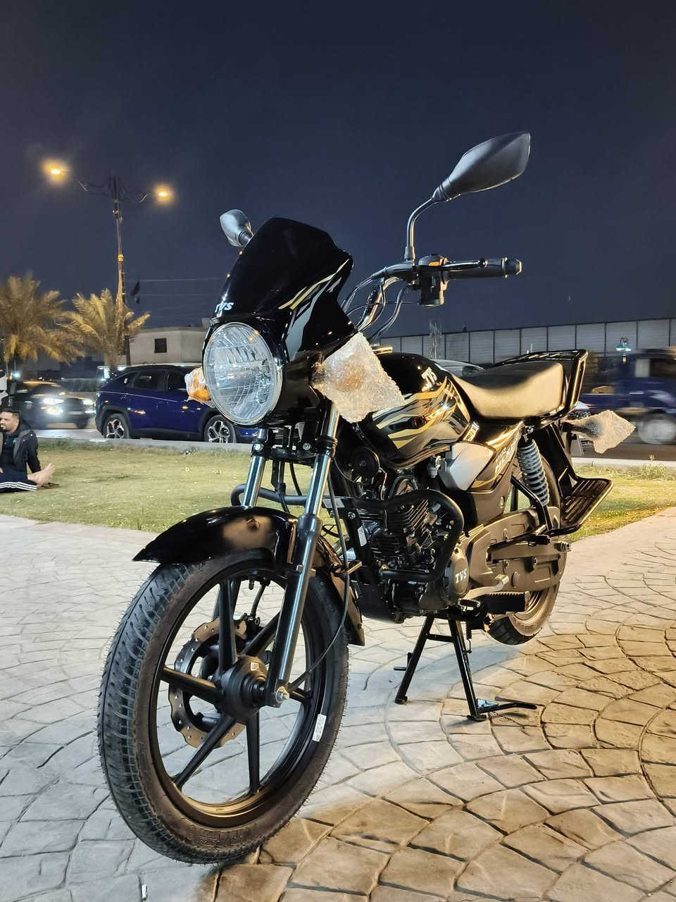 السلام عليكم دراجه تيفي اس البارحه منزلها بل سنويه  2023
طالعه بل 2026 رمبه رقم وسنويه سعرها 3000
بيها مجال قليل ***********
