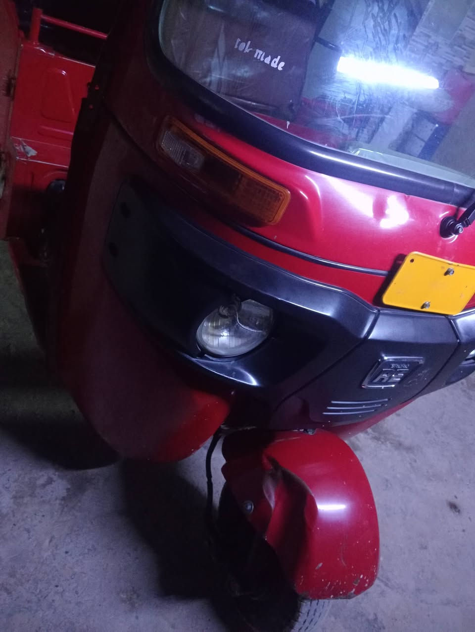 سلام عليكم تكتك 21رقم وسنويه تكتك خير من الله جديده تجي تكلب وتقتنع بنفسك بغداد لبلديات رقم الهاتف ***********
