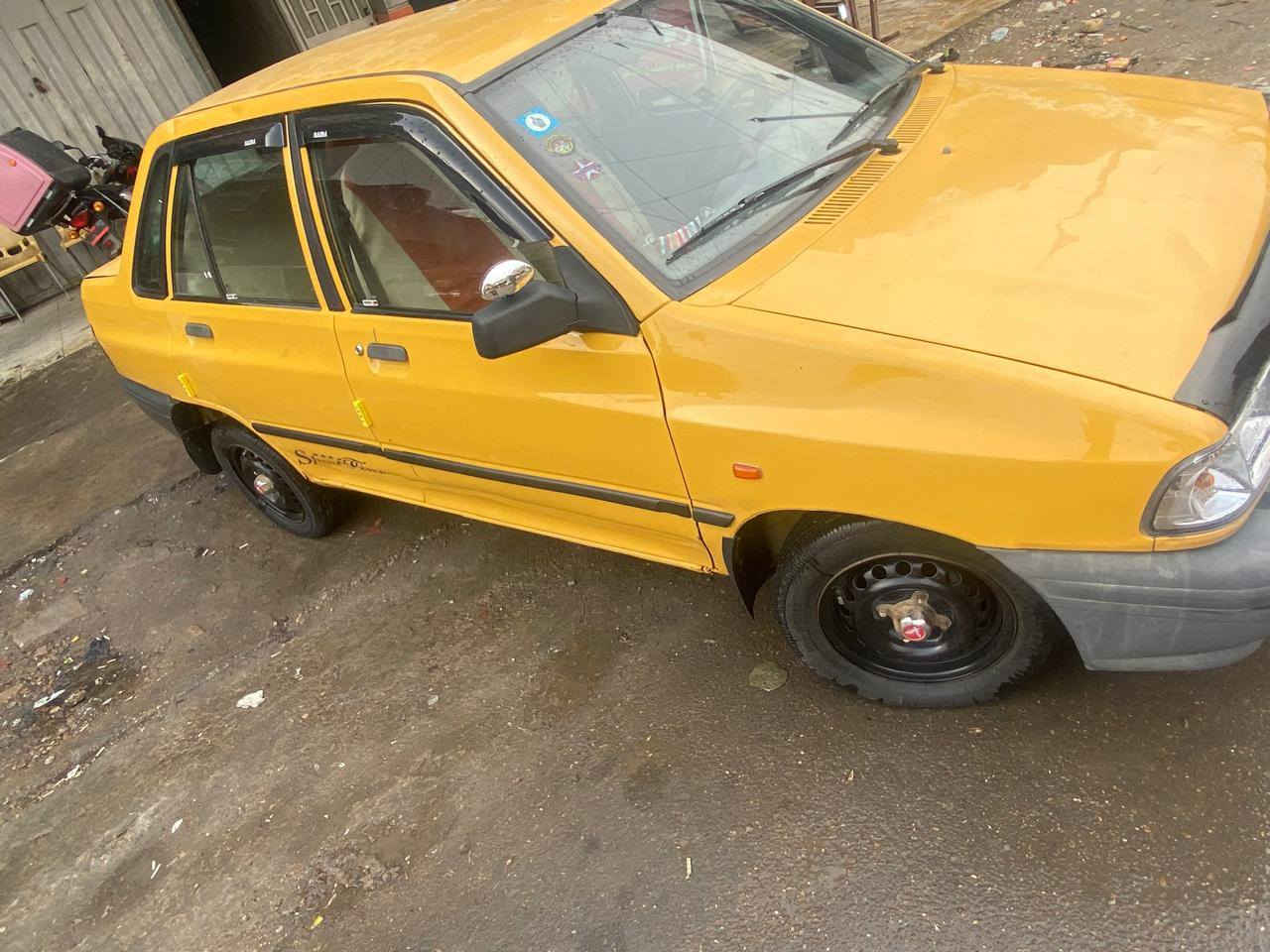 السلام عليكم سايبه للبيع موديل 12 رقم نكليزي سياره جاهزه بدون صبغ ولا تبديل  كير مكينه تبريد مكفولات شواصي مكفولات نقص فقط مشط ستيرن كايم سنويه لل ٢٧ مكاني بغداد البياع رقم الهاتف ***********
السعر ٣١ ورقه
