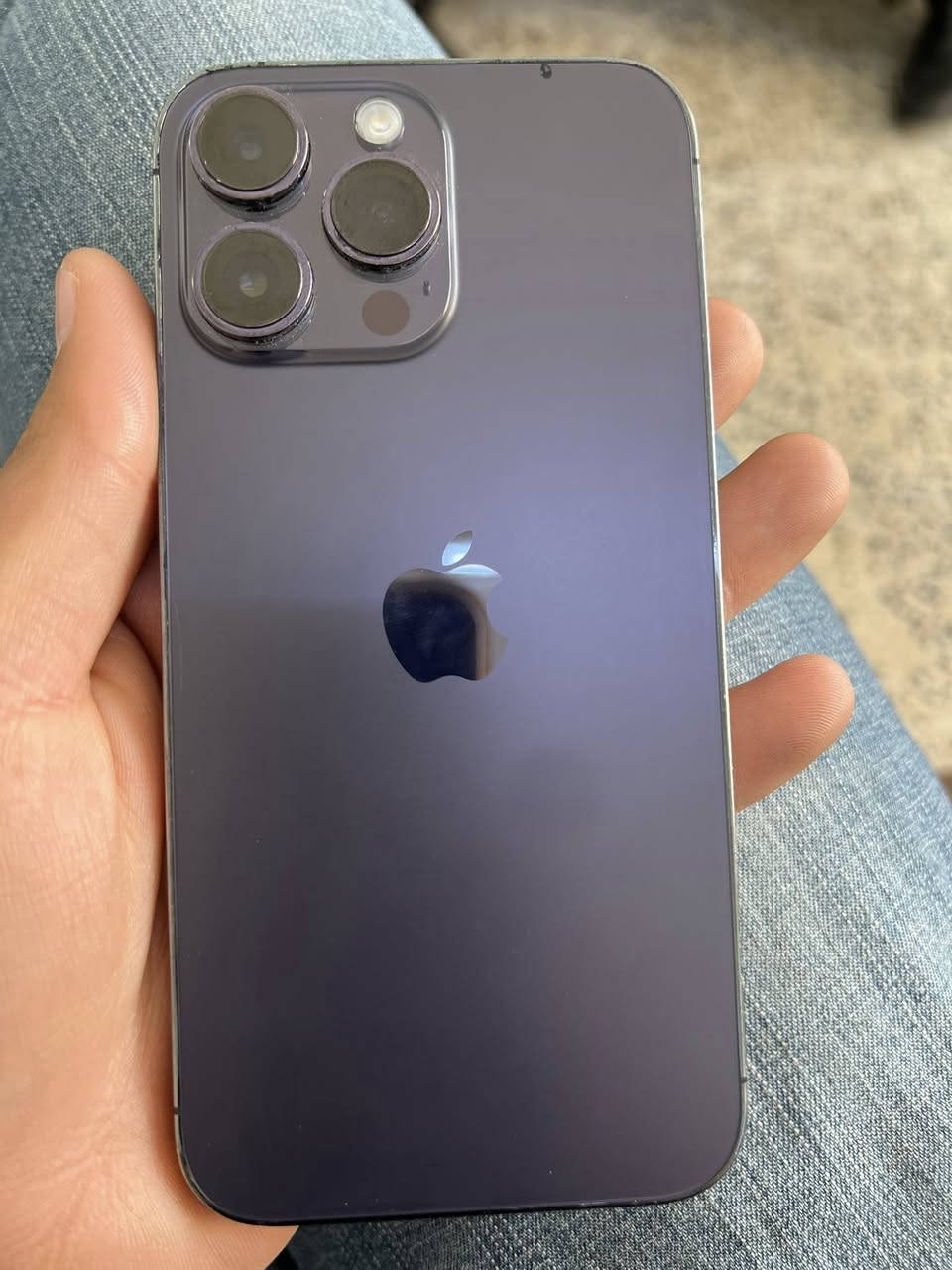 ⸻

📱 للبيع iPhone 14 Pro Max 256GB

🔹 السعة: 256 جيجابايت
🔹 صحة البطارية: 77%
🔹 الجهاز مبدّل ظهر فقط
🔹 الجهاز لوك (مقفل)
🔹 الشاشة والكاميرات شغالين تمام

📌 مناسب للي يفهم بالصيانة أو للقطع
💰 السعر: (اكتب سعرك هنا)
📍 التسليم يد بيد
📩 للتواصل خاص أو واتساب

الرجاء الجادين فقط


**إذا كنت صاحب هذا الإعلان وتريد حذفه لأي سبب، رجاءا أرسل رسالة إلى الدعم الفني**