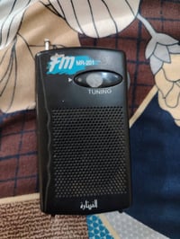 راديو صغير • عدد ٢ • سوني نظيف شغال