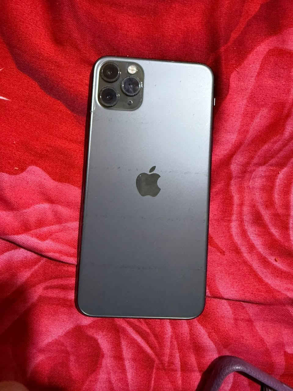 سلام عليكم آيفون 11 برو ماكس ذاكره 256 دبل شريحه
مبدل شاشه و بطاريه و فيس إيدي واكف بي طكه بل ضهر خفيفه نموذج AAZ جهاز كلش حلو السعر 250 مكاني البصره القبله حي القائم الرقم ***********
