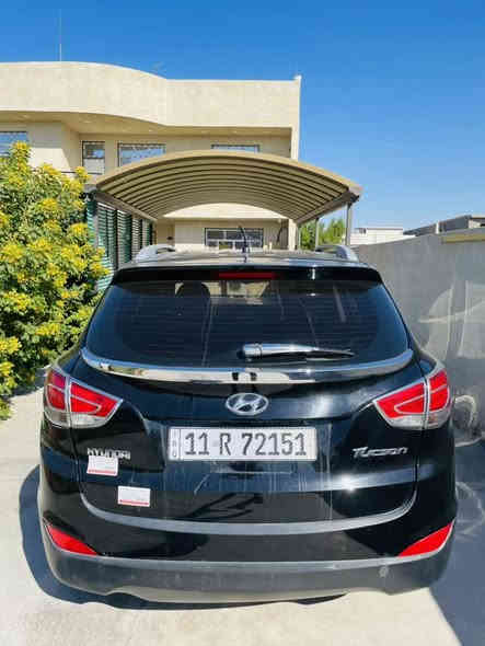 السلام عليكم 
توسان 2014 خليجي رقم بغداد بأسمي
 مكفوله بدون صبغ بدون تبديل بدون فتح
كير محرك مكفولات 
ماشيه 108 
مكان السياره بغداد التاجيات 

السعر 148 

***********
