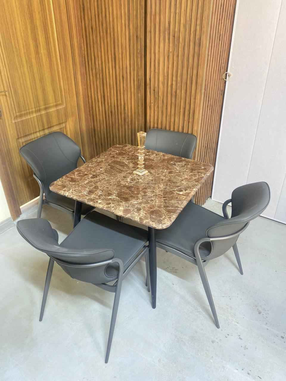 ميز مرمر كراسي جلد 

4 كراسي السعر 350 الف
6 كراسي السعر 420 الف فقط 🎀 

🦋🌸🦋🌸🦋🌸🦋

مع التوصيل مجاناً داخل بغداد المدائن, بابل


**إذا كنت صاحب هذا الإعلان وتريد حذفه لأي سبب، رجاءا أرسل رسالة إلى الدعم الفني**