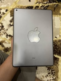 ايباد 9 • ٦٤ • بطارية ٩١%