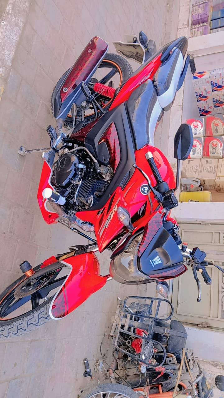 السلام علیکم مكلف بل نشر هاوجي موديل 23دراجه نضيفه 100/100 مناقصه برغي رقم صاحبه .***********
