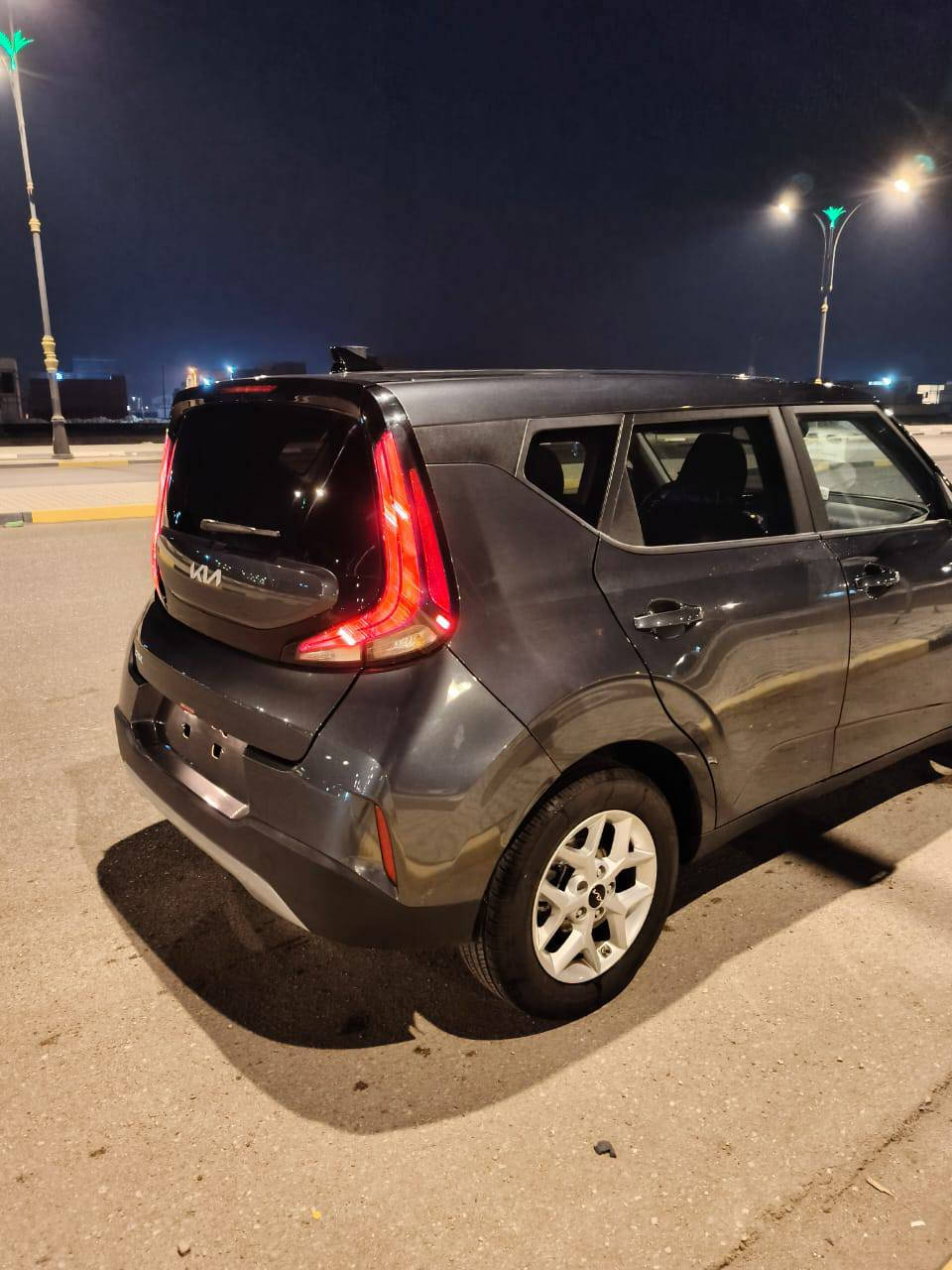 كيا صول موديل 2024سياره كلش جديده ضربتها بل منشور باب وجاملق خلفي بدون رقم سياره دخول جديد بيع مستعجل 139وبيها مجال 
0 770 707 1984 البصرة, العراق
