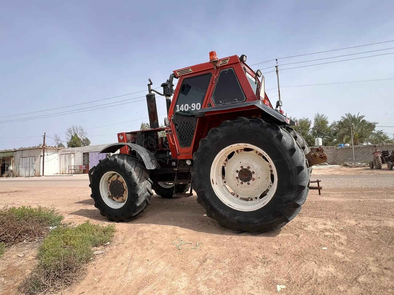 فيات 140 نص اوتو ما مشتغله بالعراق رقم واسط فول مواصفات تكمة عريضه اكسن بارز ويل برماخ دبل جك خلفي كيلة امامية تبريد محرك كير اكسلات ع شركة المكان واسط الحي للاستفسار ***********
