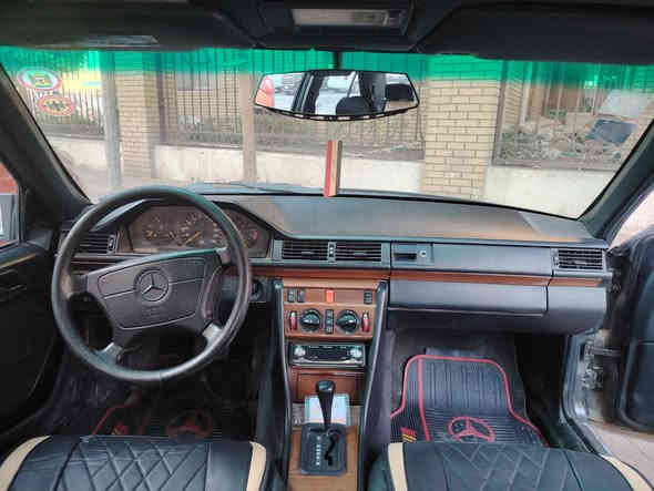 بيـــع أو مراوس
السلام عليكم ورحمة الله 
المحرك بلادي قبق أسود E300 
كير بلاد، حدادية جديدة
تبريد بي ليك + تدفئة شغال 
سنتر لوك عام نظام هواء
دبل مروحة
دبل فيت بم 
4جام كهرباء 
كشنات تحكم كهرباء
تجوات خلفية كهرباء
غرفة بلاد نضافتها 80٪
باتري جديد 
تخم اطارات جديد
تخم نوزلات جديد
تخم بلكات جديد
عنكبوت مجفت جديد
تانكي فافون جديد مال كصة خذته 200
بدون تنقيص بدون تبخير
داخلة هزة 2024
رقم بغداد انكليزي
بأسمي مشروع وطني
بيها جاملغ سكن امامي مبدل
صبغ عام شرط بدون حادث
براكيتات شواصي
 قواعد دبلات
 بدون اي ضرر الموديل 1989 E300
السعر 58 $ ***********
