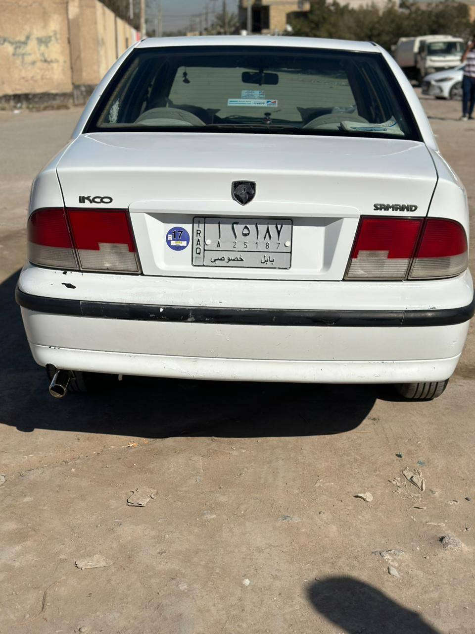سلام عليكم سمند للبيع سياره ع وضع الشركه جديده كلش احلئ م̷ـن الصور فقط مبدل بنيد بيها وهلالاتهه معمره المكينه بيها خيط بخار كير جديد غرفه 
جديده تخم تاير جديد تبريد بس غاز عوزه 
راعيها يمي يريد تحويل مكاني بابل قضاء المحاويل السعر 42 وبيها مجال حك الجيه فقط ***********

