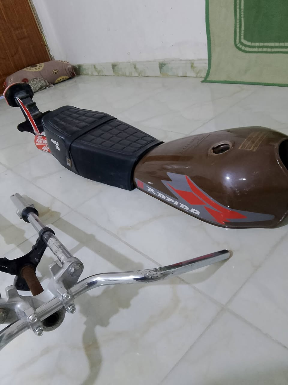 للبيع العنوان بصره بالخصيب ***********
