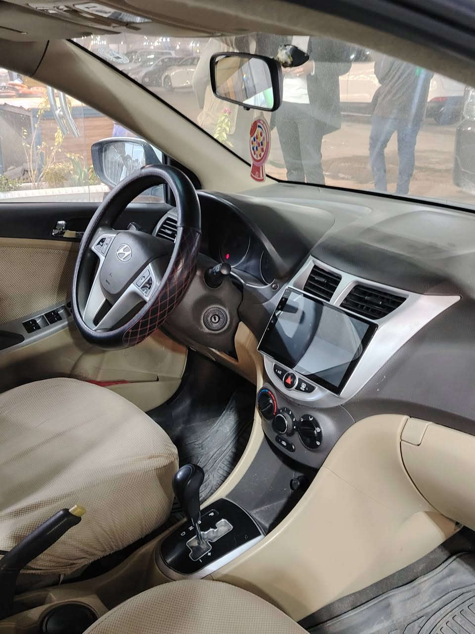 *2014
*فتحة
*1600
*تحكم استيرن 
*كامرة دوارة
*اربعة دسك
*مثبة سرعة
*شاشة
*فول واحد على واحد
*اشاير بلمري
*لد امامي خلفي 
السيارة بيها بيها باب صبغ ودواير الجاملغات فقط حلوه وجاهزه وخير من الله مالت جناي رقم دولي اربيل مداور وكالة سنوية 2030 وحلوه مكان السياره النجف الاشرف سعر السياره 108وبيها مجال قليل للشراي مو شراي ما عجبك السعر اكتب الله يرزقك واعكب المنشور 
واسف على الاطالة ***********
