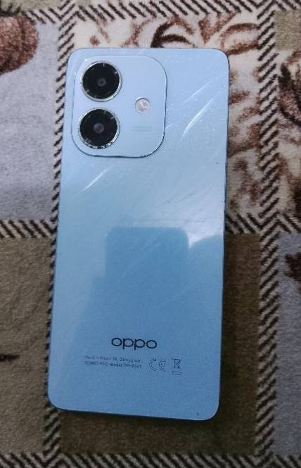 السلام عليكم عندي جهاز للبيع فول OPPO A3x ذاكره128 فول مابيه اي عيب السعر 75 وبي مجال قليل رقم  ***********

