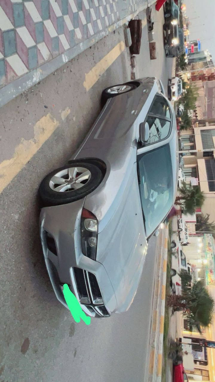 #سلام عليكم 
# جارجر ميديل 14 
#كص جنطه 
#متؤمه شمالي الدولي شرط الحاسبه 
## وكاله بسم المشتري
#بنزين محرك 3500 
فول موصفات ماعدى الفتحه
#كير مكينه حداديه طخم تاير كله كفاله// تبريد ثلج ❄️//
السياره مال جني خير من الله
السياره كارتون دخول جديد 
((مكان مركز الناصرية
((سعر51 وبيها مجال لشراي))
رقم الهاتف 
***********
