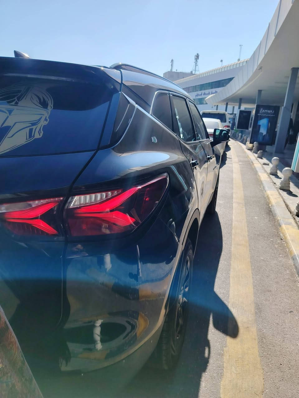 السلام عليكم من رخصة الادمن
جوه السوك ماكو هيج سعر بيع مستعجل  وسنويه بسمي وبالعافيه ع الياخذه 175$  
بلايزر ٢٠٢٠ محرك ٦ سلندر ٣٦٠٠ فول عدا الفتحه 
وارد امريكي بيه جاملغ خلفي وصندوك
وباب السايق نضربت ربع وتعدلت ونصبغت
وبيه تعديلات ع بارد شغلات بسيطة وخدوش مكحلات ماشيه ٧٨ ميل

للتواصل ***********
