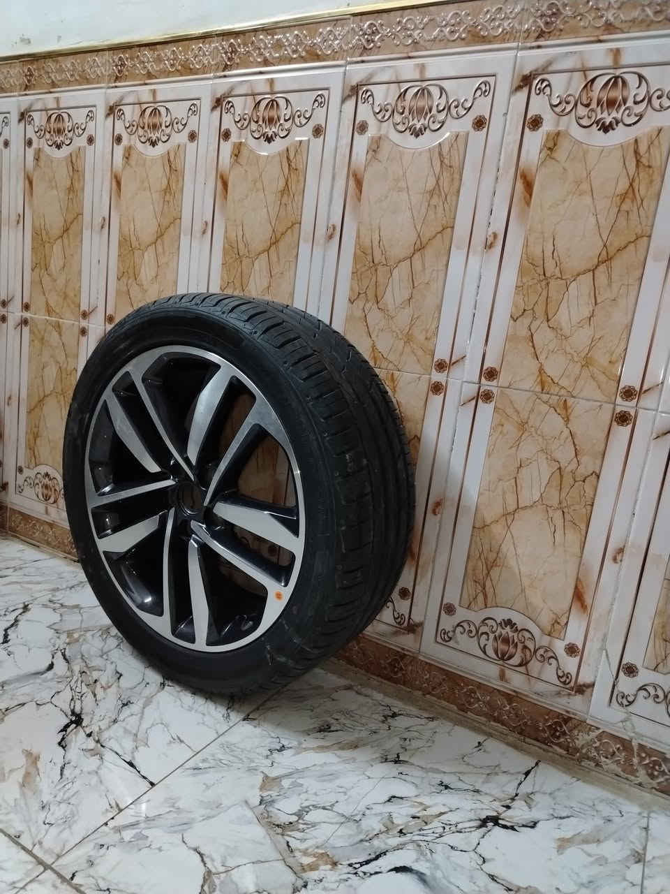 ويل كب سبورتج 22مشل ماتشوف نضافة 100/100 وتصل تدلل متواجد واتساب ***********
