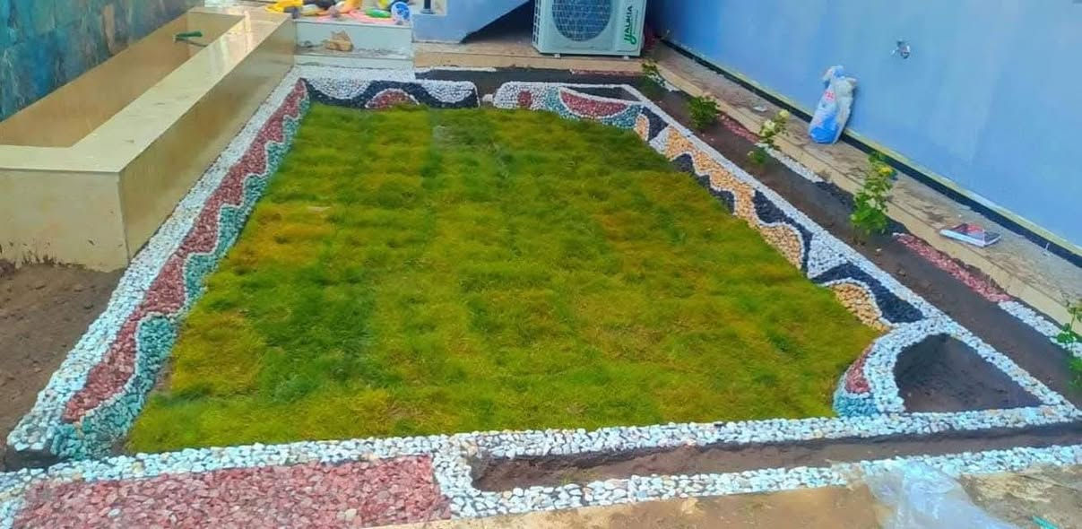 ترتيب تنضيف الحدائق
زرع الثيل الأشجار والورود
اتصل ***********
