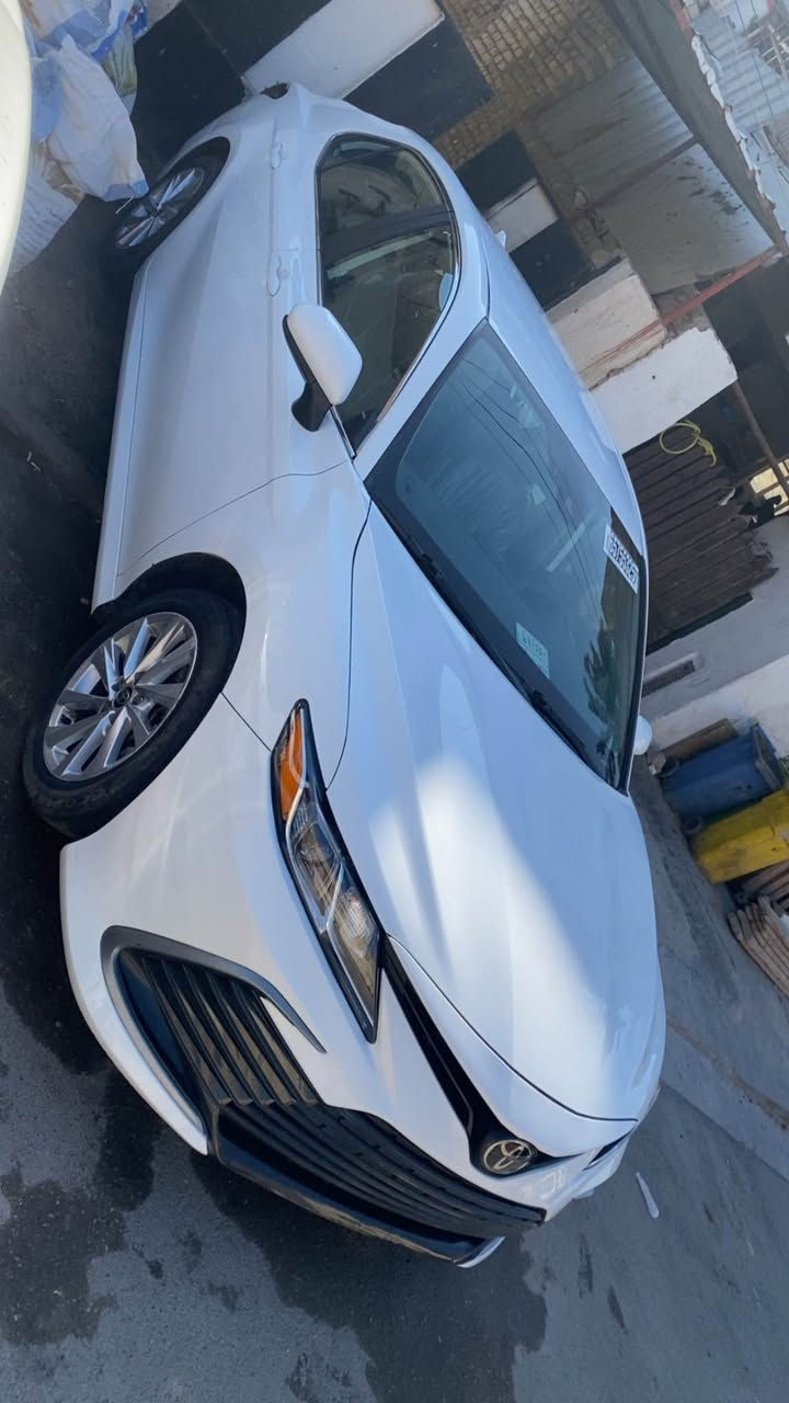 للبيع كامري موديل ٢٠٢٤  جاهزه وتصليح درجه اوله حادثها خلفي بدون ايرباك سعرها يدون رقم ١٩٠  تريد ارقملك ثاني يوم ادكلك ارقام سياره حتى دواخل ما بيها مكاني بغداد حي العامل ‭٠٧٨٢ ٢٥٢ ٧١٦٦‬ بغداد, العراق
