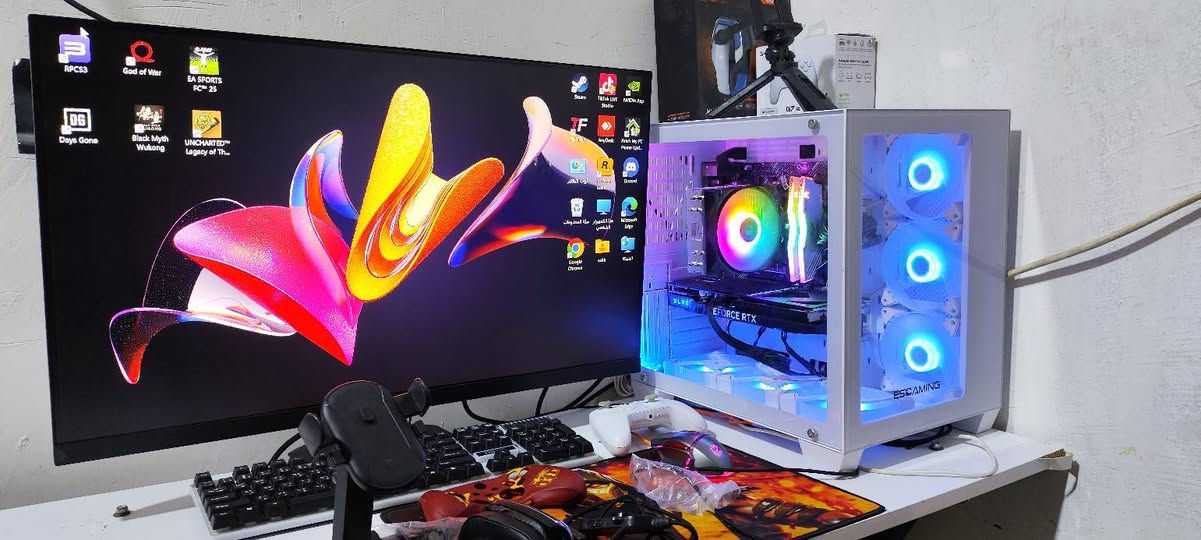 السلام عليكم حاسبه كيمك للبيع
السلام عليكم حاسبه كيمك للبيع 
محتاج واريد ابيعها ستب متكون شاشه حجم 32 +كرسي +يدات ثنين +ماوس حترافي كيبورد + سماعت كبيره اصليه + ميز انه مسوي حلو مرتب سعر 1650وبيه مجال استفسار على *********** مواصفات الجهاز:
المعالج (CPU): R5 5600X RYZEN
الرامات (RAM): 16G 3600HZ RGB TFORCE
اللوحة الأم (M.B): B550MK ASUS
كرت الشاشة (GPU): RTX 4060TI PNY 3FAN 8G
الهاردسك (M.2): 1T LEXAR 3.5 NVME
مزود الطاقة (PSU): 600W DEEPCOOL PF
المبرد (COOLER): stock (المبرد الأصلي للمعالج)
الصندوق (CASE): ES GAMING 6FAN RGB 
شاشه 2k
165hz
0.1s
‏ipsبيهة مود العاب و حماية عين من اشعة و مانع انعكاس
