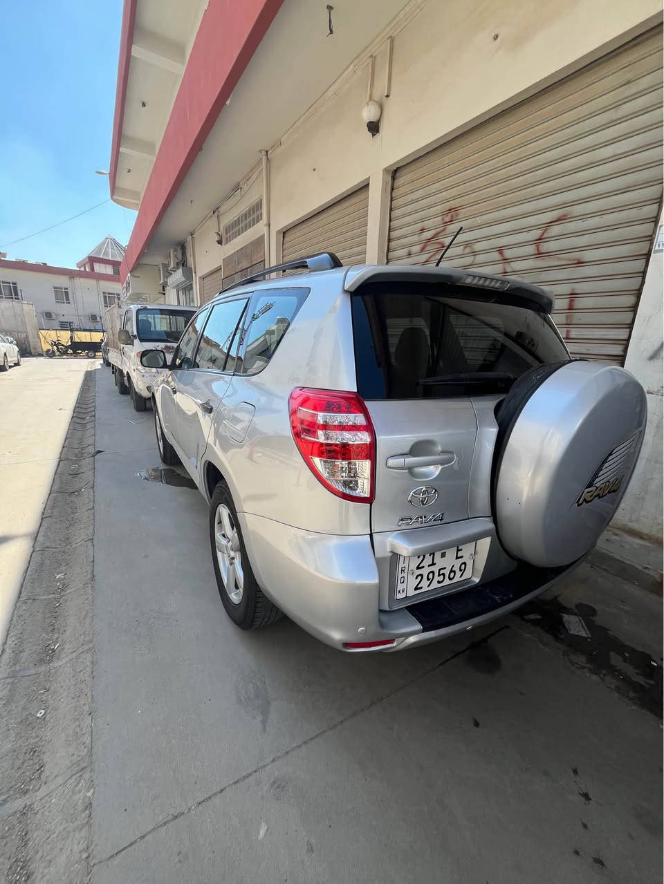 راف فور. 2012 محرك كامرى بشرط و سيارة بسمي سنوي جديد بطاقة بنزين موجود ***********  واتساب. كركوك, العراق
