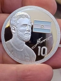 مسكوكة ميسي • بروف • بالكبسولة