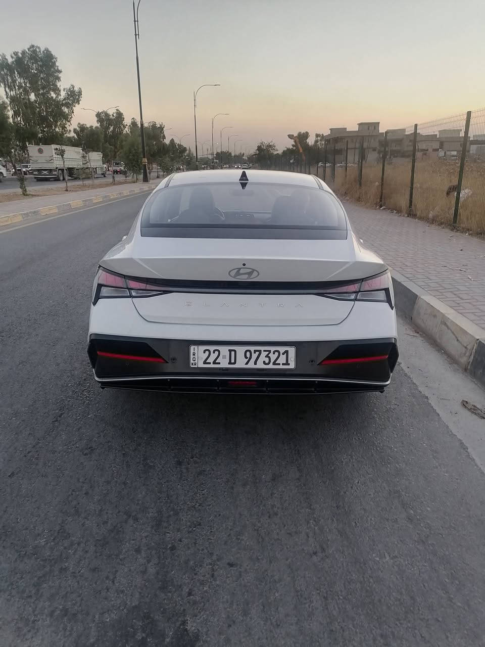 .السلام وعليكم   النترا.   2024  
 رقم أربيل  ماشيه ٣٠ الف  مكفوله جديده 
    
المواصفات فوووول  1,1    .      محرك 1500 دبل نوزل دوش 
شاشه ديجتال 
بصمه العدد 2                          جام عل ريمونت اوتو 
كشنات جلد حضن اسود 
هند بريك بصمه         تحويل.  اووكاله
اوتو هولد                  
فتحه سقف                
محرك 1500دبل نوزل                            
حساس لايت 
حساس خلفي بلادي 
حساس أمامي بلادي 
تبريد قطعتين
كاميرا خلفيه بلادي دواره
جي بي اس
نضام تشغيل الكاميرات 
شاشه  كبيره اصلي ابل كار بلي 
نضام ترحيب مري شفط
نضام مود درايف إيكو وسبورت و عادي
تحكم ستيرن فول 
ويل كب كروم حجم 17
لد امامي نهاري
 شباك نيكل
مانع انزلاق
مانع انحدار 
لايت عدسات زنون 
ايرباكات
جهاز موازنه ABS
مكان السياره موصل الايسر 
للاستفسار الاتصال    
كورك ***********
آسيا ***********
