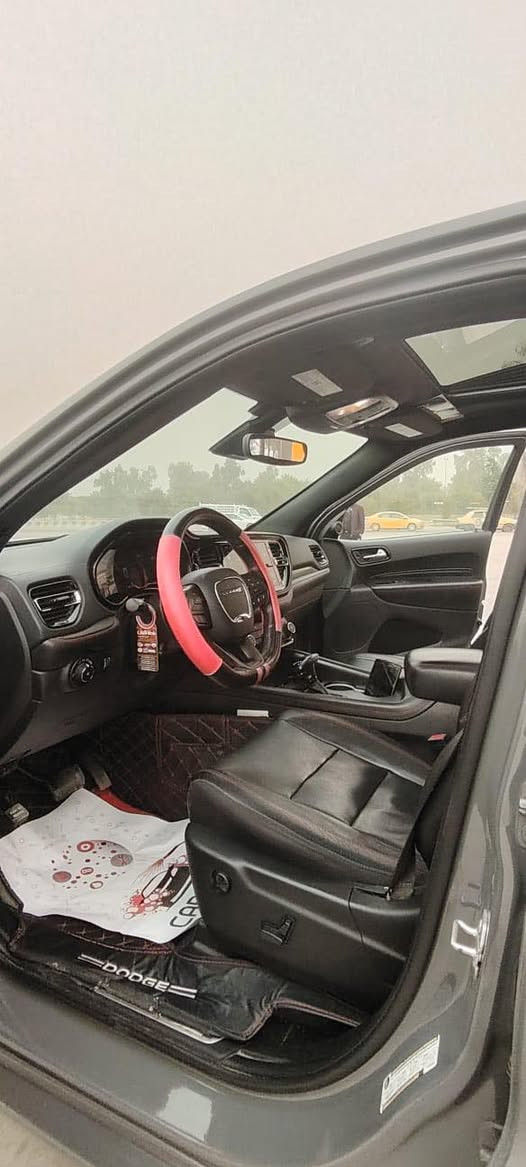 السلام عليكم
للبيع دودج دورنكو 2023 R/T MAX محرك 5700cc لون مميز حادثها جاملغ وربع بنيد بدون شاصي بدون لغد بدون ايرباك ماشيه 71000mil مكان السياره بغداد الكريعات معرض الريان لتجارة السيارات السعر 35000$ وبيها مجال ***********

***********
