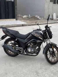 دراجة RK200  للبيع مرقم سنوية  باسمي تحويل ثاني يوم  ماشي فقط 2500km  ...