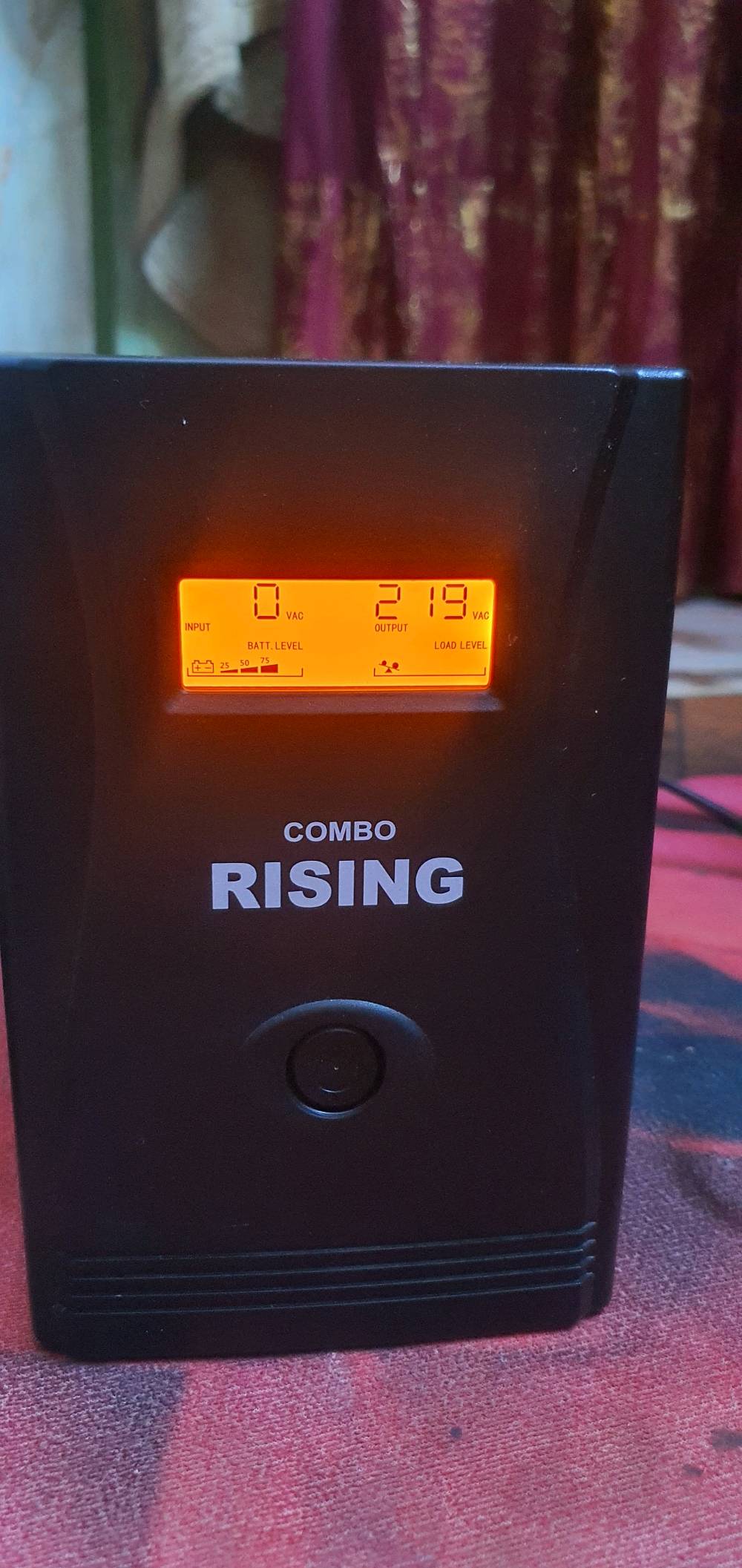 السلام عليكم 
للبيع PS4 pro  مهكر نضام 11.00 مستقر وراقي 
ذاكرة 1 تيرا نضيف بشكل ومداخل تصليح
وياه هارد خارجي توشيبا  512G

UBS 3000  ريزن اونلاين وشاشة يطلع معلومات 
الشحن والحمل ويتحول صامت وهواي اعدادات بيه
معادل فولتية يرفع وينزل ٢٢٠ v
2 يدات اصلية وياه

عنواني بغداد واكو توصيل داخل بغداد فقط 
باقي تفاصيل خاص واكو وتساب 
***********