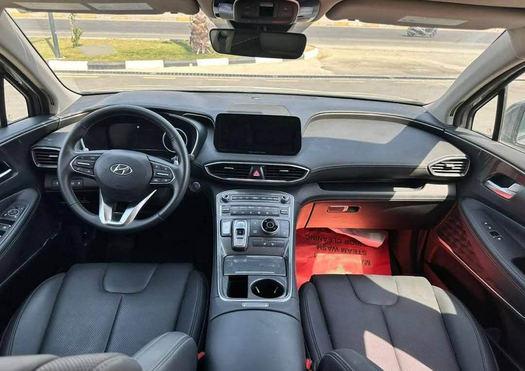 سنتافي موديل 23 لون اسمنتي كير مكينه حداديه تبريد كفاله السيارة فول للاخير اعلى مواصفات بانوراما محركها ٢٥٠٠ تنفس طبيعي ماشية ٣٩ الف السيارة ما بيها ضربه خارجيه بديها كفاله عامه ضربتها ب دعاميه والراديترات ما واصل للمحرك مكفول رقمها بغداد باسم واحد بالبصرة تتحول بالبصرة سعرها ٢١٥ 
***********
مكان السيارة البصرة ابو الخصيب البصرة, العراق
