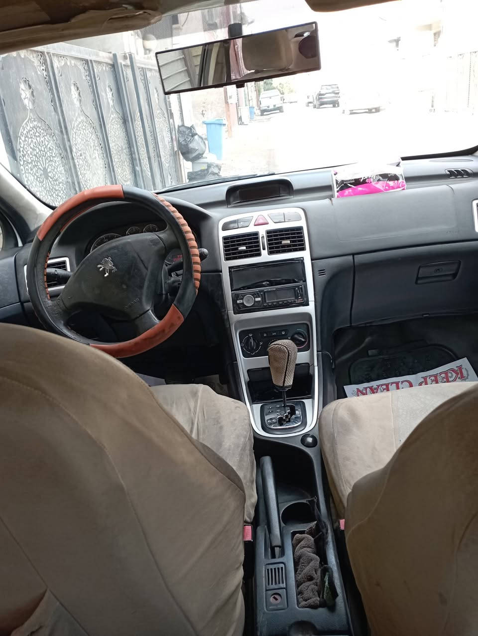 السلام عليكم
بيجو 307 موديل 2006

السنوية لغاية 2030 رقم انكليزي 

محرك جديد 1600

تبريد 

السعر 55

بغداد الدورة

للاستفسار 

***********
